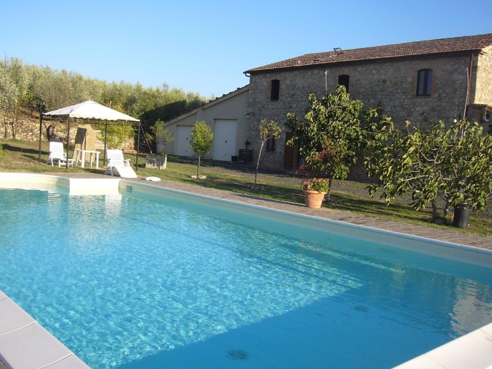 Agriturismo Bio Le 4 Stagioni Porrona Exterior photo